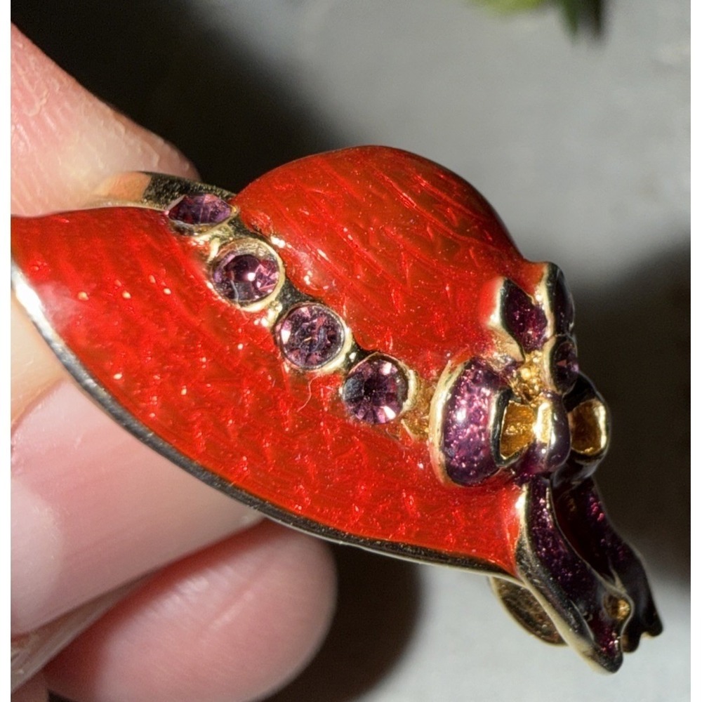 Vintage Red Hat Society‎ Ring Adjustable Gold Tone Band